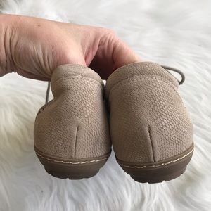 earth plover sandals